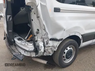 2023 Ford Transit Passenger XL с VIN 1FDAX2C80PKA74557, выставлен на аукционе IAAI как лот 41864316 с пробегом 50 640 миль миль и . История ставок и продаж доступна на DreamBid. Изображение 17.