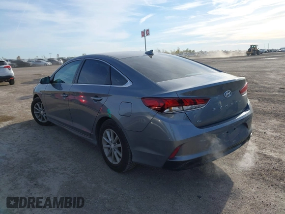 2019 Hyundai Sonata SE with VIN 5NPE24AF0KH774328, listed as a IAAI auction lot 41083370 with 84,196 mi miles and . Bid and sale history available at carsss.com. Image 3.
