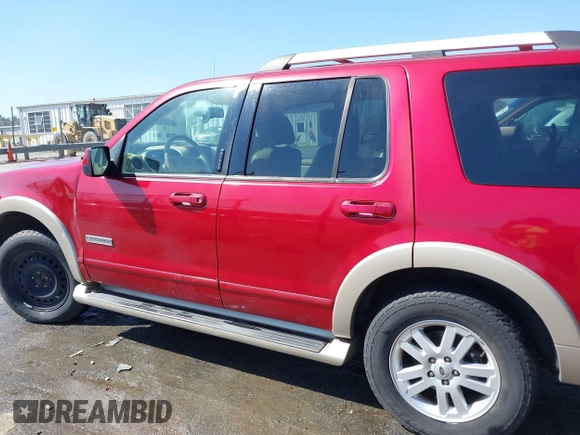 2006 Ford Explorer Eddie Bauer с VIN 1FMEU74E06UB18829, выставлен на аукционе IAAI как лот 41785733 с пробегом 243 373 миль миль и . История ставок и продаж доступна на DreamBid. Изображение 14.