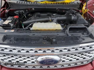 2018 Ford Expedition Platinum with VIN 1FMJU1MT4JEA55750, listed as a Copart auction lot 86452284 with 51,053 mi miles and Clean Title. Bid and sale history available at carsss.com. Image 12.