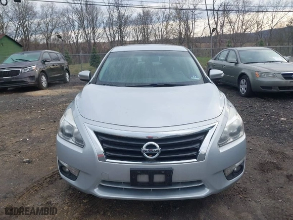 2015 Nissan Altima 2.5 SL with VIN 1N4AL3APXFN340248, listed as a IAAI auction lot 42035515 with 108,520 mi miles. Bid and sale history available at carsss.com. Image 6.