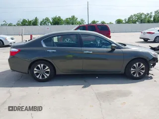 2014 Honda Accord Sedan LX with VIN 1HGCR2F31EA186232, listed as a IAAI auction lot 42068981 with 146,699 mi miles. Bid and sale history available at carsss.com. Image 14.