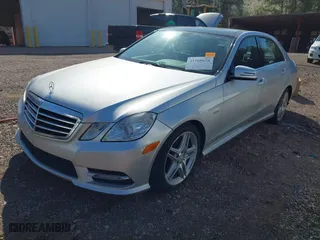 2012 Mercedes-Benz E-Class E 350 Luxury with VIN WDDHF5KBXCA552204, listed as a IAAI auction lot 41768078 with 233,767 mi miles. Bid and sale history available at carsss.com. Image 2.
