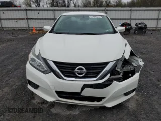 2017 Nissan Altima S with VIN 1N4AL3AP5HN342007, listed as a Copart auction lot 52498325 with 195,829 mi miles and Salvage Title. Bid and sale history available at DreamBid. Image 5.