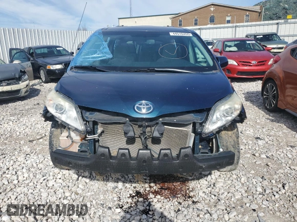 2012 Toyota Sienna LE AAS with VIN 5TDKK3DC1CS222623, listed as a Copart auction lot 44510455 with 164,491 mi miles and Salvage Title. Bid and sale history available at carsss.com. Image 5.