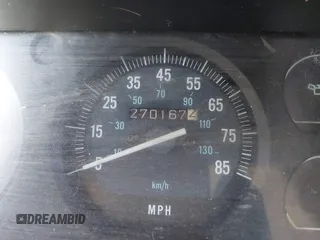 1996 Jeep Cherokee SE z VIN 1J4FJ28S2TL128682, wystawiony jako IAAI lot #41752453 z przebiegiem 270 167 mil mil oraz . Historia ofert i sprzedaży dostępna na DreamBid. Obrazek 7.