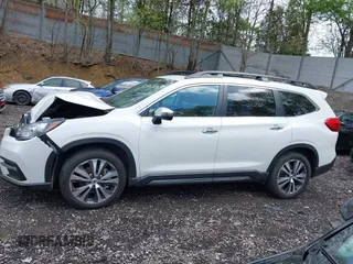 2022 Subaru Ascent Touring with VIN 4S4WMARD0N3471352, listed as a IAAI auction lot 42200783 with 33,714 mi miles and . Bid and sale history available at DreamBid. Image 14.