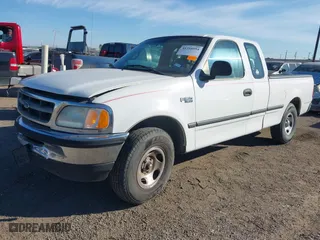 1997 Ford F-150 Standard with VIN 1FTDX172XVKC21207, listed as a IAAI auction lot 41316094 with 175,744 mi miles. Bid and sale history available at carsss.com. Image 17.