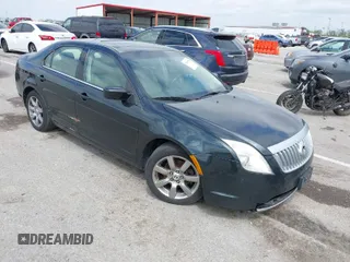 2010 Mercury Milan Premier with VIN 3MEHM0JA7AR639300, listed as a IAAI auction lot 42087582 with 229,400 mi miles. Bid and sale history available at carsss.com. Image 1.
