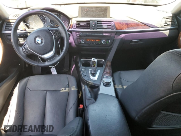 2015 BMW 3 Series 328i с VIN WBA3A5G57FNS82980, выставлен на аукционе Copart как лот 57552205 с пробегом 149 744 миль миль и Списание • Salvage title. История ставок и продаж доступна на DreamBid. Изображение 8.