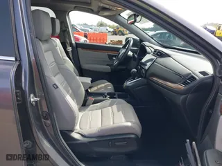 2017 Honda CR-V Touring with VIN 2HKRW2H95HH646184, listed as a IAAI auction lot 41906341 with 58,529 mi miles. Bid and sale history available at carsss.com. Image 5.