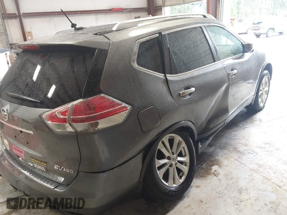 2016 Nissan Rogue SL with VIN 5N1AT2MVXGC919523, listed as a IAAI auction lot 42020681 with 100,612 mi miles and . Bid and sale history available at DreamBid. Image 4.