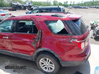 2013 Ford Explorer XLT z VIN 1FM5K8D8XDGC59246, wystawiony jako IAAI lot #42252237 z przebiegiem 230 486 mil mil oraz . Historia ofert i sprzedaży dostępna na DreamBid. Obrazek 14.