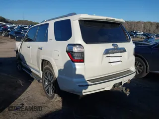 2018 Toyota 4Runner SR5 with VIN JTEBU5JR2J5558620, listed as a IAAI auction lot 41486145 with 172,007 mi miles and . Bid and sale history available at DreamBid. Image 3.