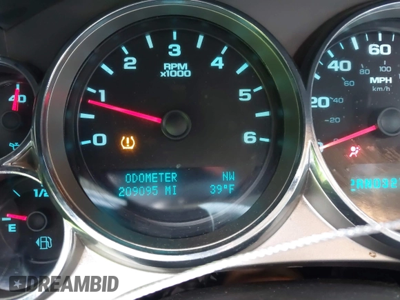2009 GMC Sierra 1500 SLE with VIN 1GTEK29089Z292956, listed as a IAAI auction lot 41694949 with 209,095 mi miles. Bid and sale history available at carsss.com. Image 15.