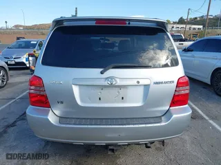 2002 Toyota Highlander with VIN JTEGF21A220061753, listed as a IAAI auction lot 41516614 with 247,169 mi miles. Bid and sale history available at carsss.com. Image 17.