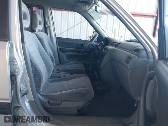 1998 Honda CR-V EX with VIN JHLRD1867WC103243, listed as a IAAI auction lot 41874799 with 316,444 mi miles. Bid and sale history available at carsss.com. Image 5.