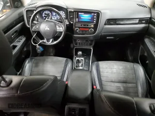 2019 Mitsubishi Outlander SE with VIN JA4AD3A33KZ050211, listed as a Copart auction lot 42005455 with 135,200 mi miles and Clean title. Bid and sale history available at DreamBid. Image 8.