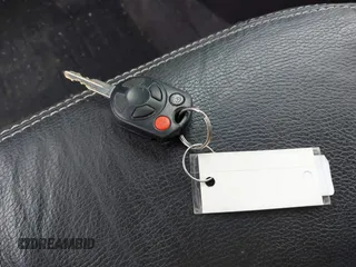 2010 Ford Fusion SEL с VIN 3FAHP0JG2AR322396, выставлен на аукционе IAAI как лот 42411143 с пробегом 136 320 миль миль и . История ставок и продаж доступна на DreamBid. Изображение 11.