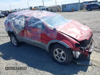 2001 Ford Escape XLT with VIN 1FMYU04171KB03783, listed as a IAAI auction lot 42642218 with Not provided miles and . Bid and sale history available at DreamBid. Image 1.