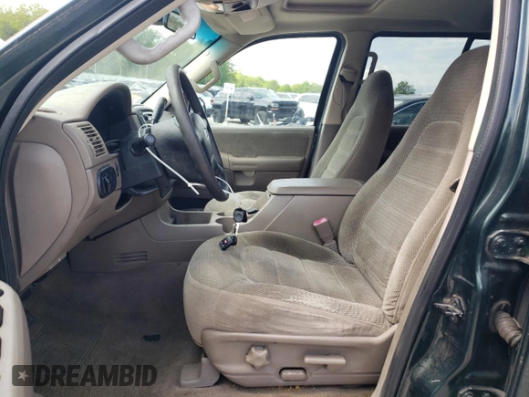 2002 Ford Explorer XLT with VIN 1FMZU73E52ZB37473, listed as a Copart auction lot 57212605 with 162,133 mi miles and Clean title. Bid and sale history available at DreamBid. Image 7.