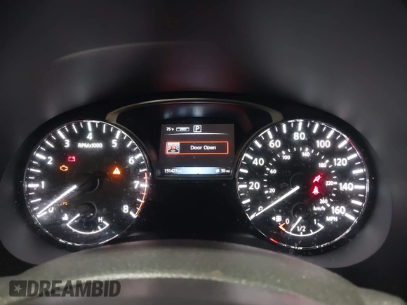 2016 Nissan Pathfinder Platinum with VIN 5N1AR2MM1GC601909, listed as a IAAI auction lot 42114650 with 151,423 mi miles. Bid and sale history available at carsss.com. Image 7.