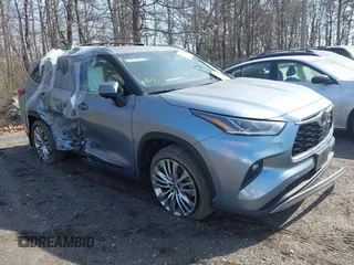2023 Toyota Highlander L with VIN 5TDKDRAH2PS045079, listed as a IAAI auction lot 41764671 with 41,054 mi miles and . Bid and sale history available at DreamBid. Image 1.