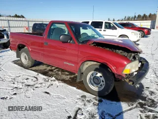 1999 GMC Sonoma with VIN 1GTCS1447XK508846, listed as a Copart auction lot 87912665 with 151,221 mi miles and Salvage Title. Bid and sale history available at carsss.com. Image 4.