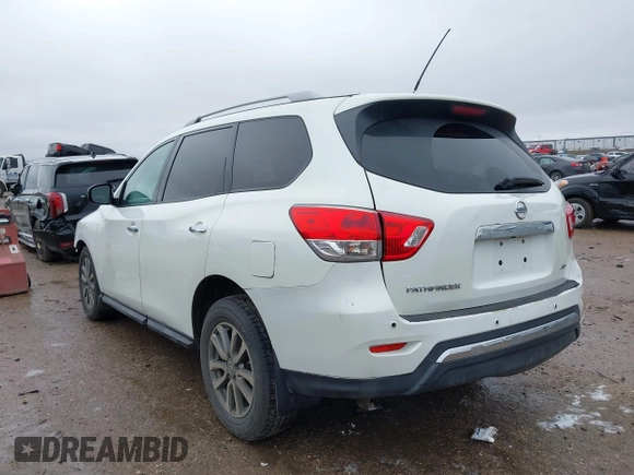 2016 Nissan Pathfinder Platinum with VIN 5N1AR2MM9GC650761, listed as a IAAI auction lot 41553653 with 79,695 mi miles and . Bid and sale history available at DreamBid. Image 3.