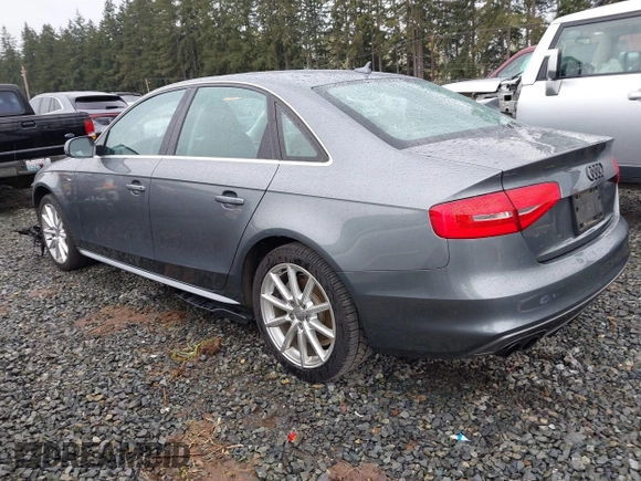 2015 Audi A4 Premium with VIN WAUAFAFLXFN009971, listed as a IAAI auction lot 42004348 with 109,362 mi miles. Bid and sale history available at carsss.com. Image 3.