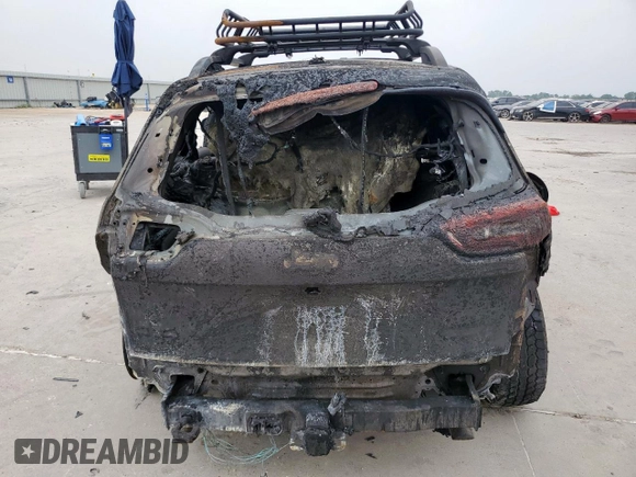2015 Jeep Cherokee Trailhawk with VIN 1C4PJMBS9FW576340, listed as a Copart auction lot 57108045 with Not provided miles and Non repairable. Bid and sale history available at DreamBid. Image 6.