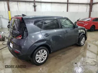 2021 Kia Soul S with VIN KNDJ23AU1M7786387, listed as a Copart auction lot 45479255 with 35,389 mi miles and Salvage Title. Bid and sale history available at carsss.com. Image 3.