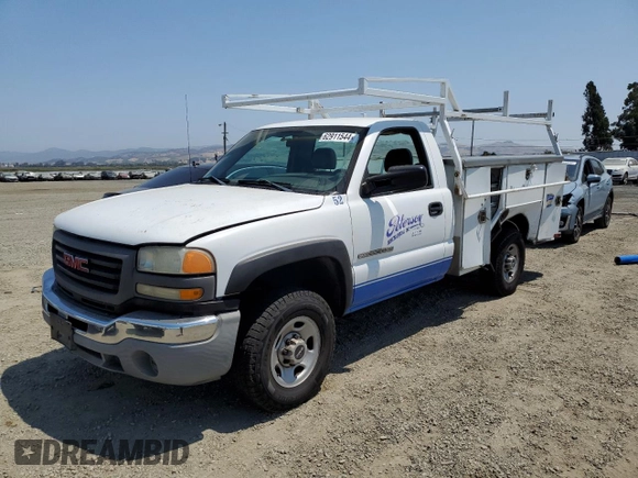 2006 GMC Sierra 1500 with VIN 1GDHC24U36E161212, listed as a Copart auction lot 62911544 with 247,966 mi miles and Salvage Title. Bid and sale history available at DreamBid. Image 1.