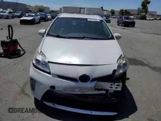 2013 Toyota Prius One with VIN JTDKN3DUXD1687268, listed as a Copart auction lot 60276205 with 106,051 mi miles and Salvage title. Bid and sale history available at DreamBid. Image 5.