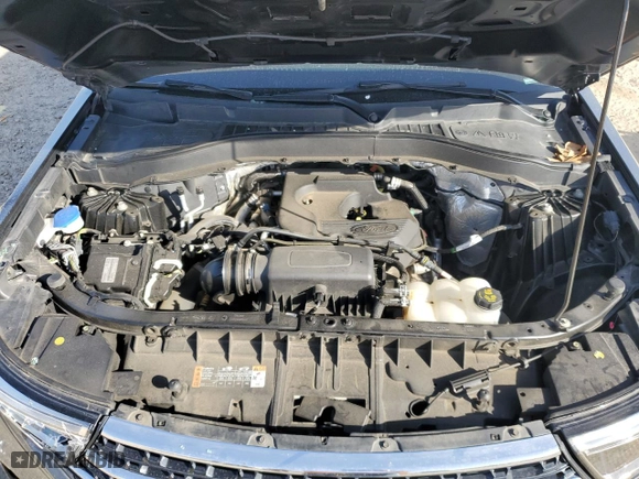 2020 Ford Explorer XLT with VIN 1FMSK7DH5LGA88871, listed as a Copart auction lot 49014725 with 86,124 mi miles and Salvage Title. Bid and sale history available at carsss.com. Image 14.