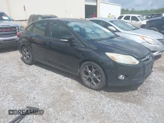 2013 Ford Focus SE с VIN 1FADP3F25DL283531, выставлен на аукционе IAAI как лот 42457610 с пробегом Не указан миль и . История ставок и продаж доступна на DreamBid. Изображение 1.