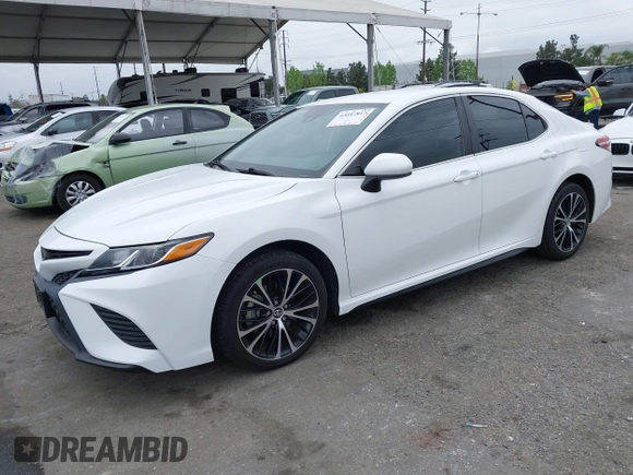 2020 Toyota Camry SE z VIN 4T1G11AKXLU917862, wystawiony jako IAAI lot #42057817 z przebiegiem 45 462 mil mil oraz . Historia ofert i sprzedaży dostępna na DreamBid. Obrazek 17.