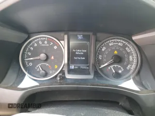 2022 Toyota Tacoma SR с VIN 3TMCZ5AN7NM454051, выставлен на аукционе Copart как лот 59896115 с пробегом 70 202 миль миль и Списание • Salvage title. История ставок и продаж доступна на DreamBid. Изображение 9.