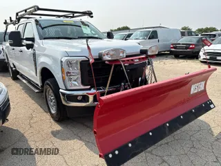 2023 Ford F-250 XL с VIN 1FT7W2BA7PEC58785, выставлен на аукционе IAAI как лот 42621198 с пробегом 88 миль миль и . История ставок и продаж доступна на DreamBid. Изображение 23.