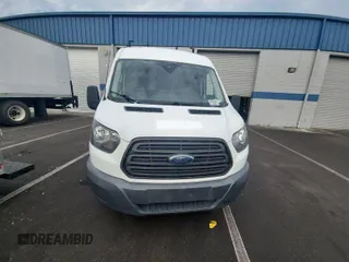 2018 Ford Transit с VIN 1FTYR2CM1JKB10502, выставлен на аукционе IAAI как лот 42849107 с пробегом 249 727 миль миль и . История ставок и продаж доступна на DreamBid. Изображение 28.