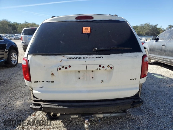 1998 Dodge Caravan SE with VIN 2B4GP4539WR648145, listed as a Copart auction lot 82370494 with Not Provided miles and Salvage Title. Bid and sale history available at DreamBid. Image 6.