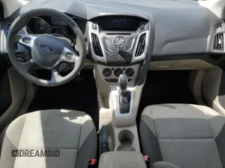 2012 Ford Focus SE with VIN 1FAHP3F29CL260334, listed as a Copart auction lot 60938445 with 166,806 mi miles and Salvage title. Bid and sale history available at DreamBid. Image 8.