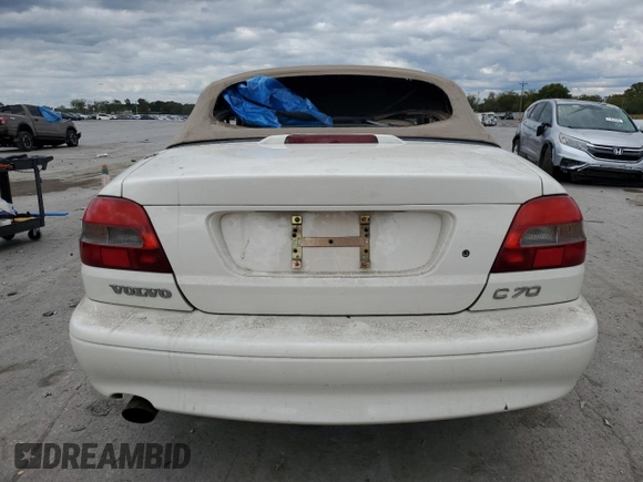 2000 Volvo C70 with VIN YV1NC56D6YJ012951, listed as a Copart auction lot 71746494 with 98,382 mi miles and Clean Title. Bid and sale history available at carsss.com. Image 6.