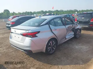 2020 Nissan Versa SR with VIN 3N1CN8FV6LL813000, listed as a IAAI auction lot 42480922 with 103,722 mi miles and . Bid and sale history available at DreamBid. Image 4.