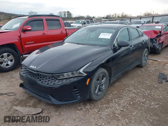 2022 Kia K5 LXS with VIN 5XXG14J28NG121187, listed as a IAAI auction lot 41660735 with 58,185 mi miles. Bid and sale history available at carsss.com. Image 2.