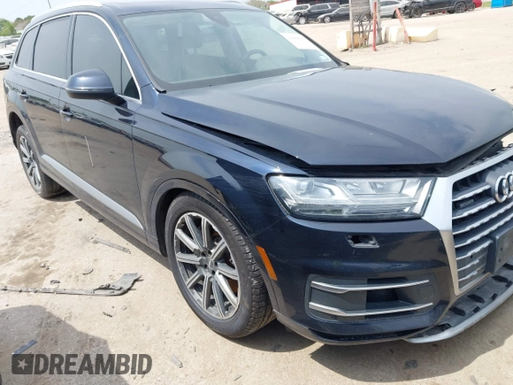 2017 Audi Q7 Prestige with VIN WA1VAAF7XHD032708, listed as a IAAI auction lot 41884093 with 114,408 mi miles and . Bid and sale history available at DreamBid. Image 1.