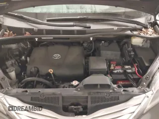 2017 Toyota Sienna XLE Auto Access Seat with VIN 5TDYZ3DC1HS791419, listed as a IAAI auction lot 41332726 with 85,433 mi miles and . Bid and sale history available at DreamBid. Image 10.