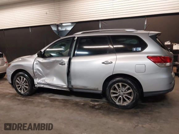 2014 Nissan Pathfinder S with VIN 5N1AR2MM8EC603377, listed as a IAAI auction lot 42259958 with 95,626 mi miles and . Bid and sale history available at DreamBid. Image 14.