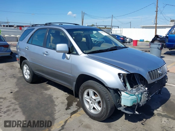 2002 Lexus RX with VIN JTJGF10U720140178, listed as a IAAI auction lot 41686562 with 166,211 mi miles. Bid and sale history available at carsss.com. Image 1.
