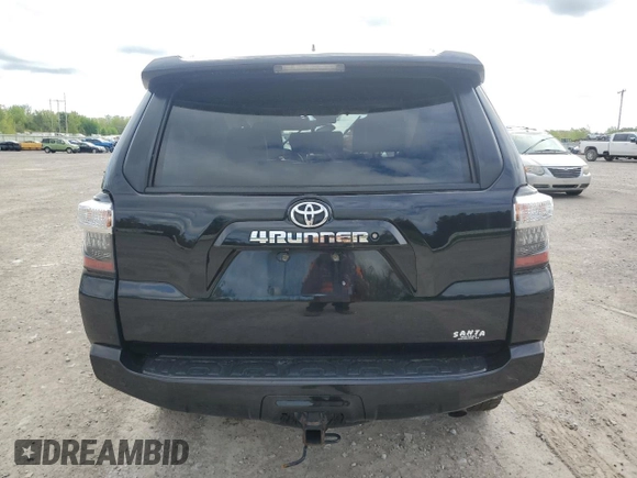 2018 Toyota 4Runner SR5 z VIN JTEBU5JR1J5531022, wystawiony jako Copart lot #57049625 z przebiegiem Nie podano mil oraz Szkoda całkowita • Salvage title. Historia ofert i sprzedaży dostępna na DreamBid. Obrazek 6.